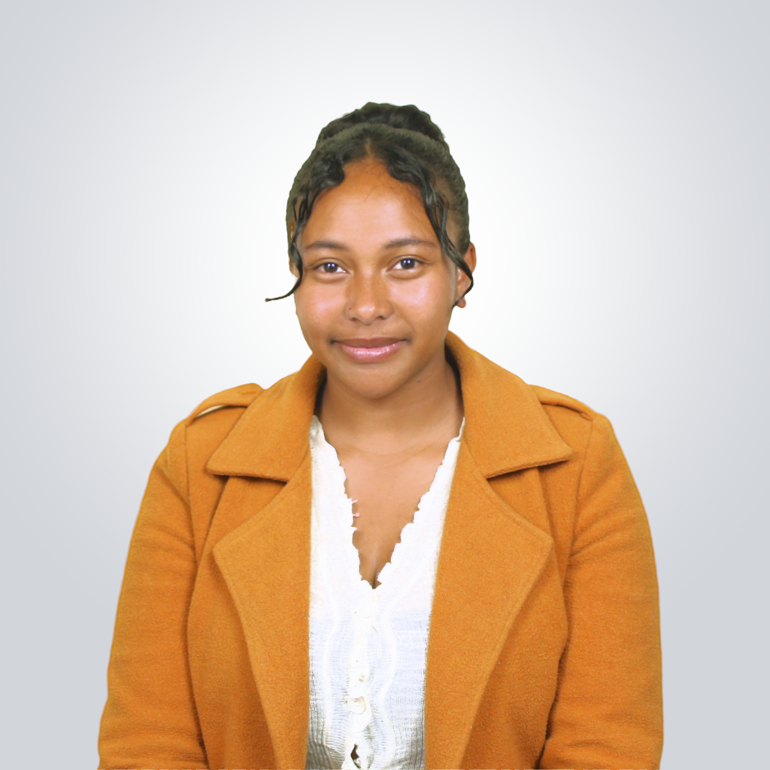 Mlle Hariniaina RANOTAHIANJANAHARY Hariniaina Mickaelle