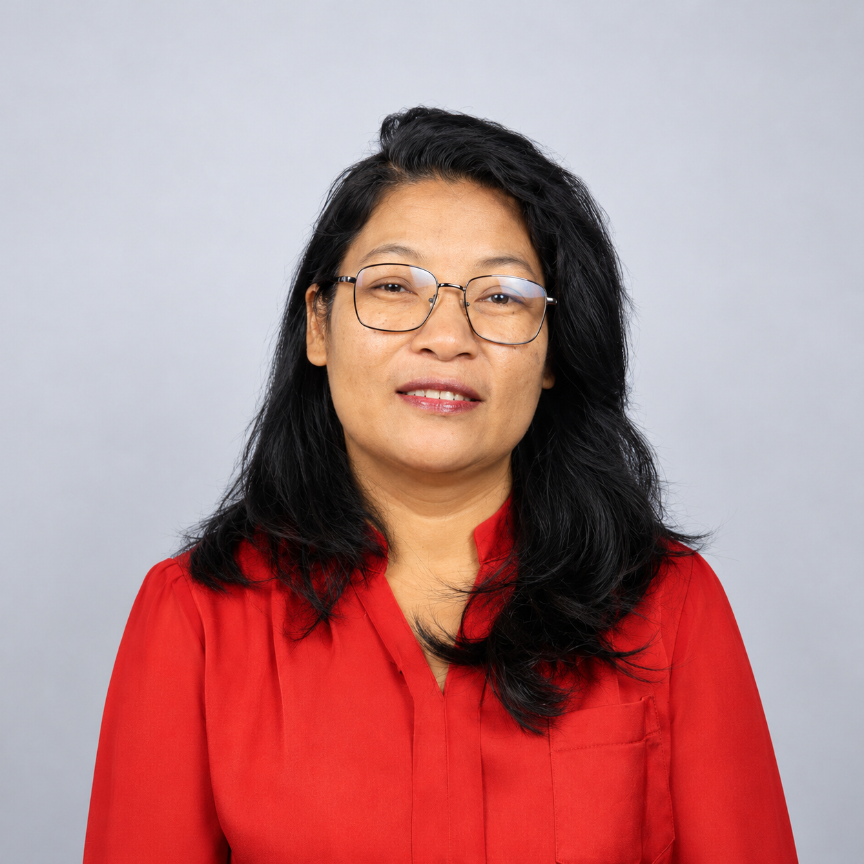 Mme Holitiana RABEMANANTSOA Holitiana
