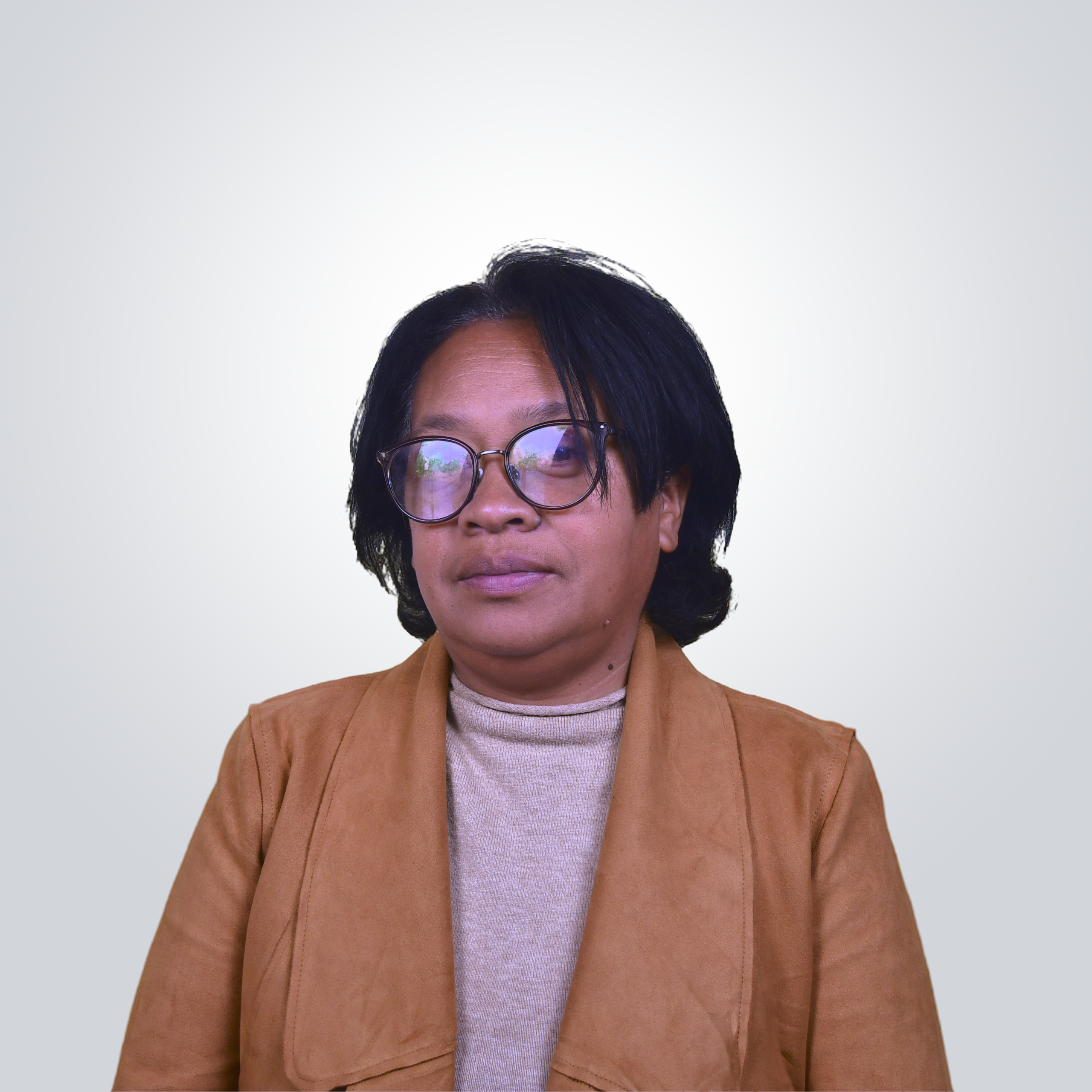 Mme Sahondra RAVOLOLOMANGA Nirisoa Sahondra
